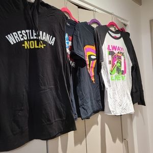 Lot of 5 Wrestling Tops WWE & More - Sz XL